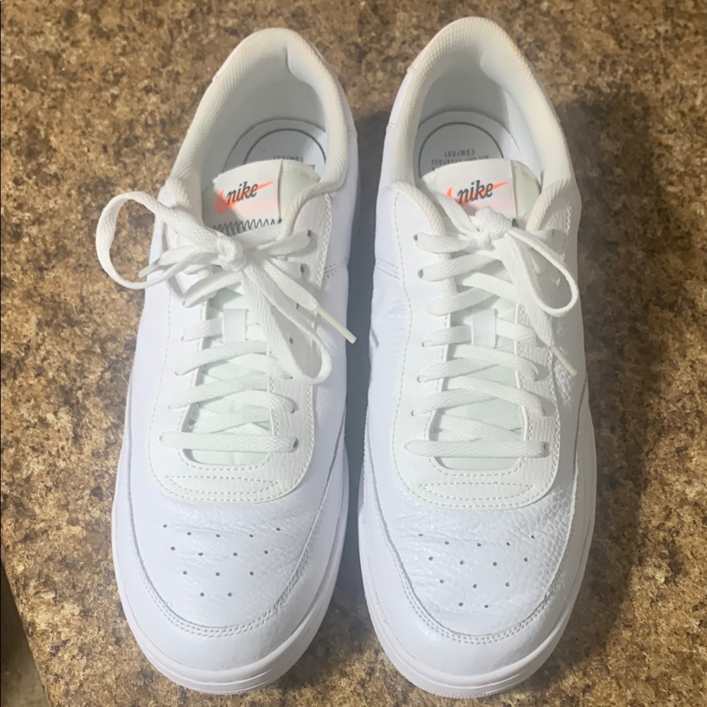 Nike Men's White court sneakers. Mens size 12.
